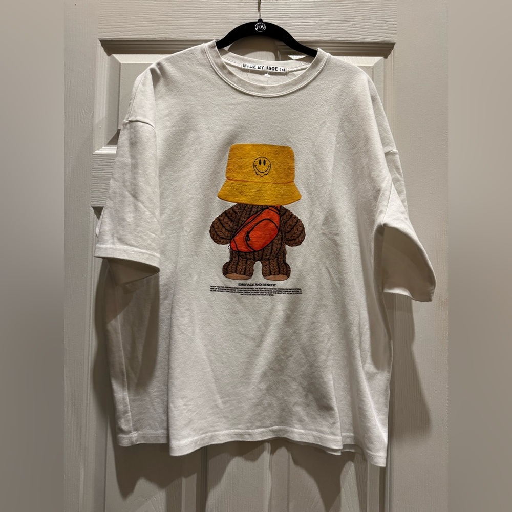 aSOE 1st : Smile Hat Backwards Bear: Korean streetwear: SOE Korean Bear Tee: